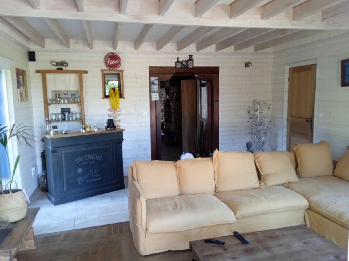 Appartement Le havre de paix à Lanhelin Extérieur photo